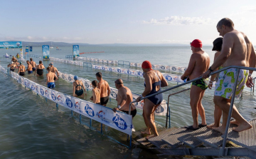 A helyek kétharmada már elkelt a Balaton-átúszásra