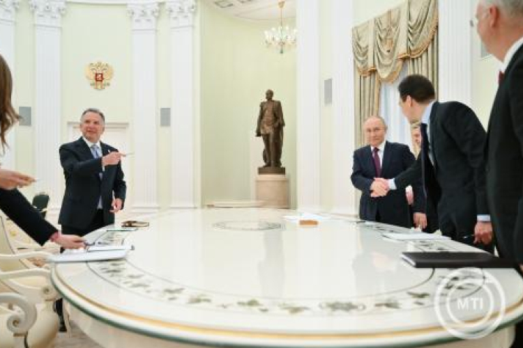 Ha Kijev és Moszkva nem ér el eredményt a béketárgyalásokon, Washington kivonul a rendezésből